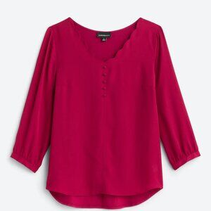 Fortune + Ivy Devora Scallop Detail Mixed Material Blouse